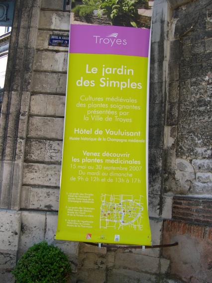  Annonce d'une exposition: le Jardin des Simples